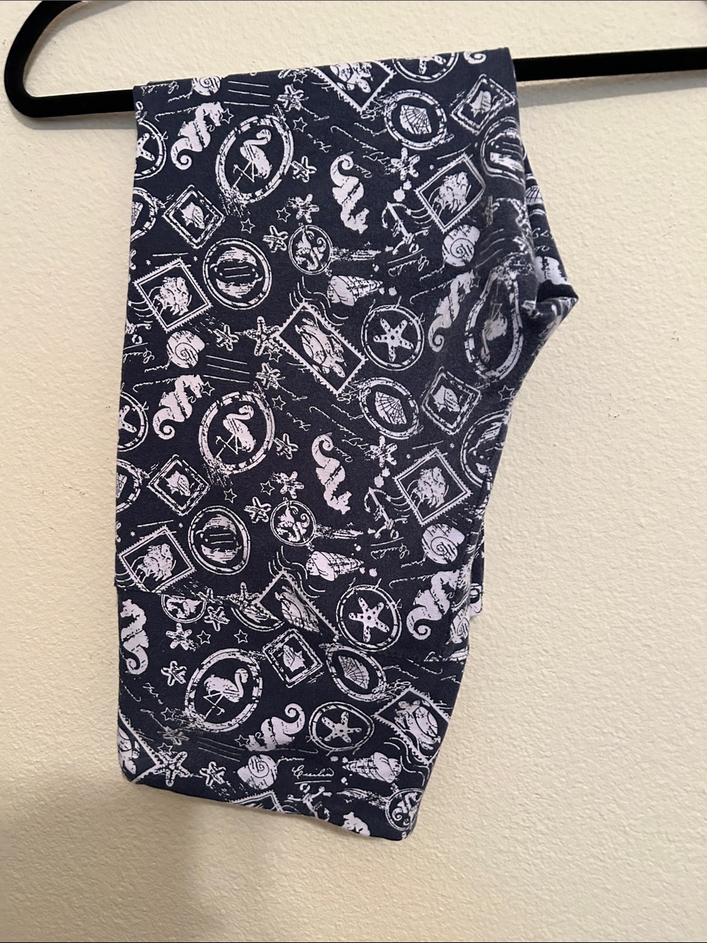Intro love the fit Navy Seahorse Print Jogger Capris for Women